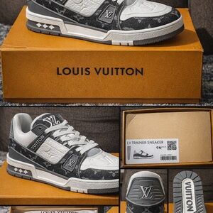 Louis Vuitton LV Trainer Sneaker - White & Gray